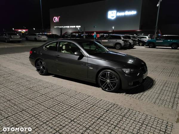 BMW Seria 3 - 11