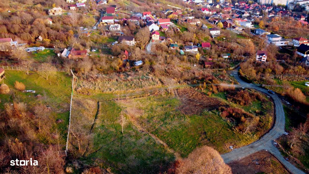 Teren intravilan 30 ari – poziție rară, utilități complete, Baia Mare - Imagine principală: 4/5