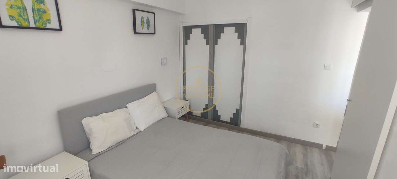 Apartamento T1 Praia da Rocha - perto da praia - varanda - condomínio - Grande imagem: 4/29