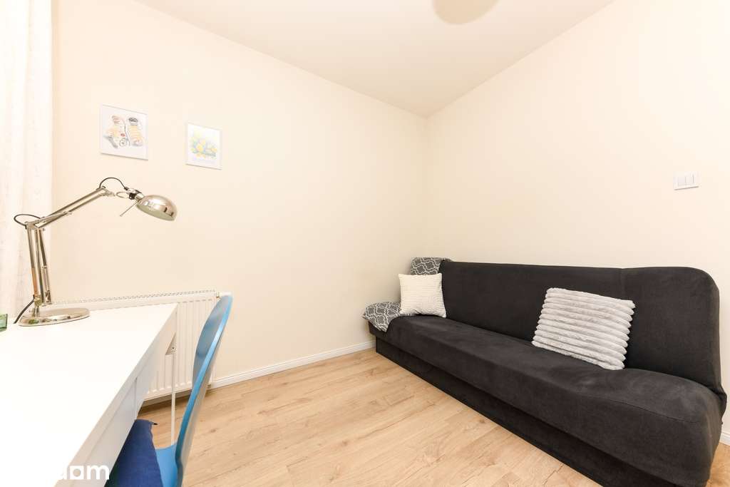 Rodzina lub studenci – 3 pokoje, osobna kuchnia-5