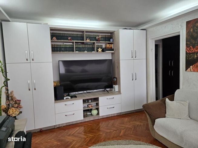 Brancoveanu, Scoala, Gradinita, Apartament 3 camere!-3
