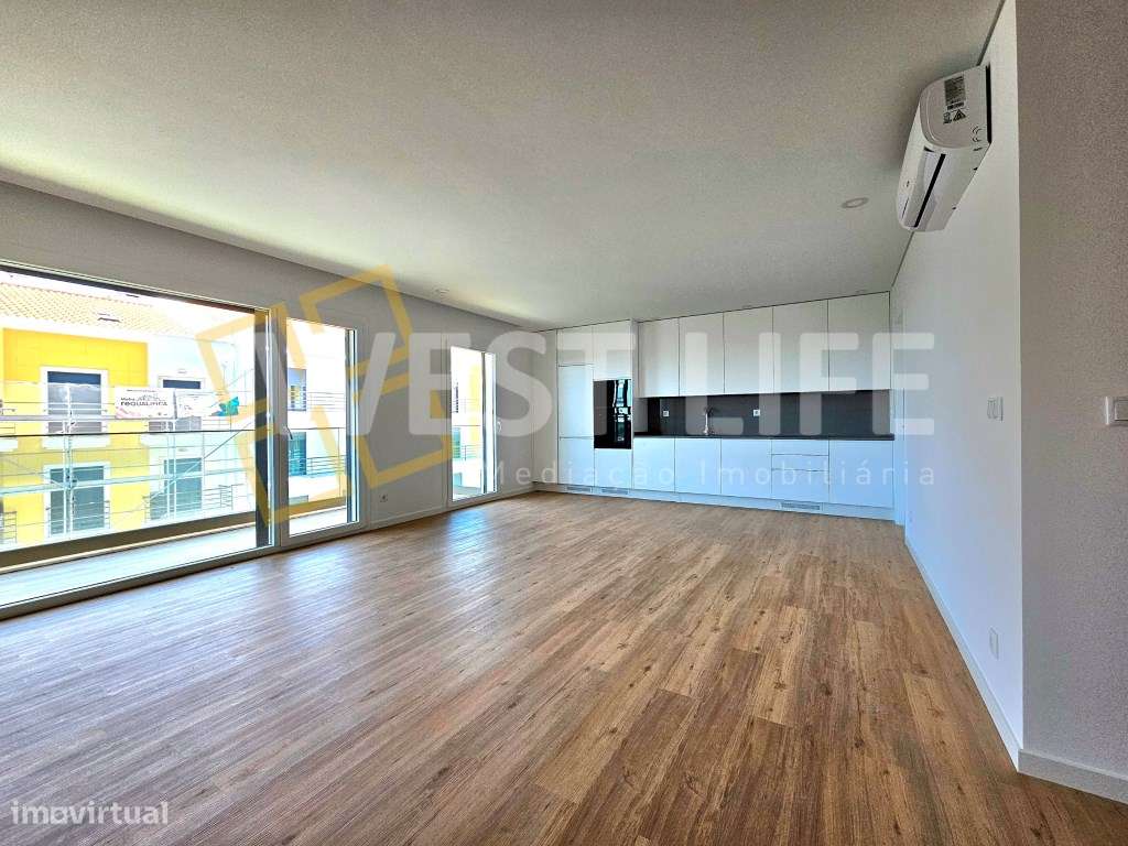 Apartamento T3 de características UNICAS com 3 SUITES e excelente l... - Grande imagem: 2/28