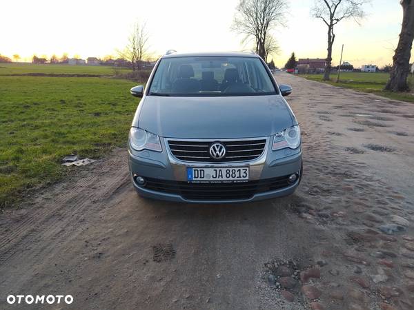 Volkswagen Touran 1.4 TSI Trendline - 2