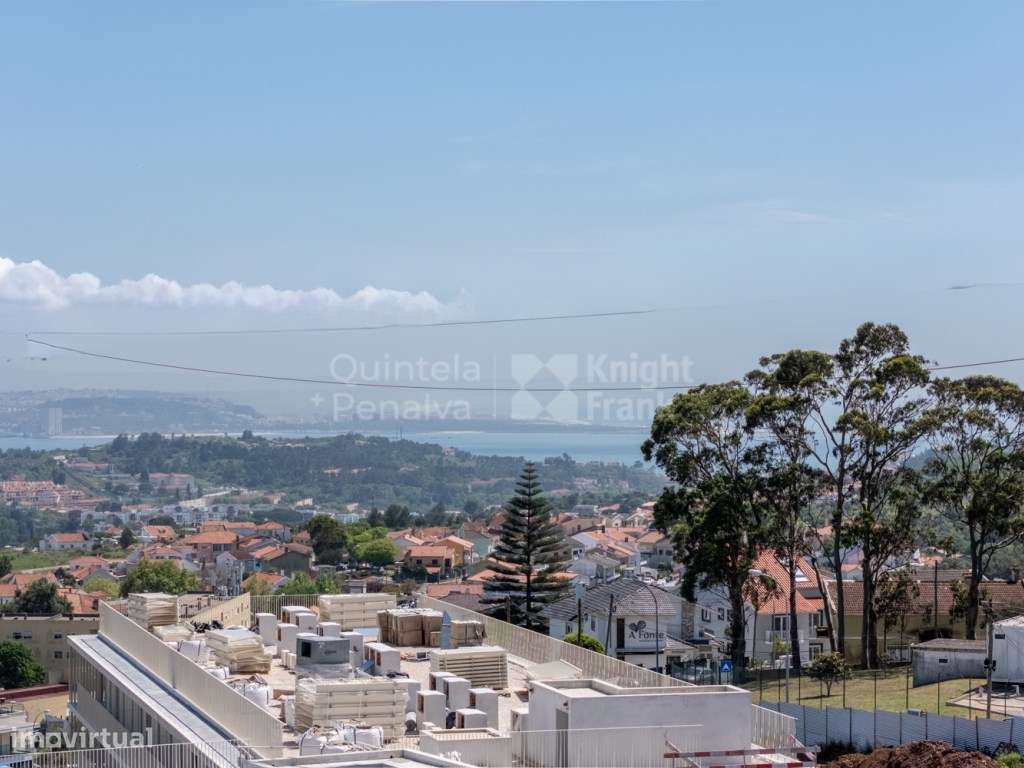 Moradia T5 com piscina e Campo de Padel em Barcarena, Oeiras-25