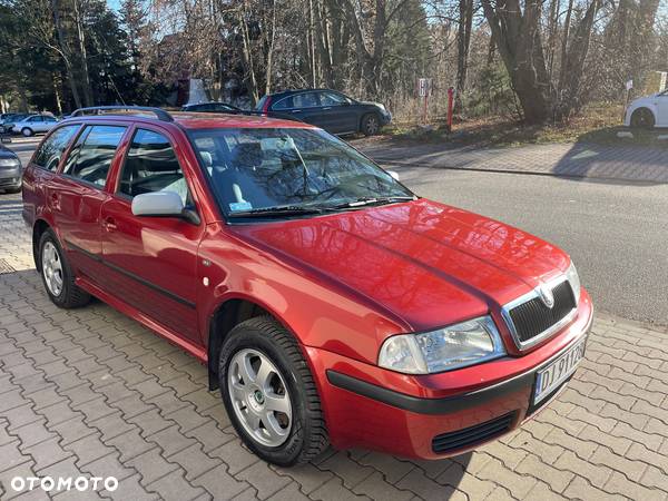 Skoda Octavia 2.0 4x4 Ambiente - 6