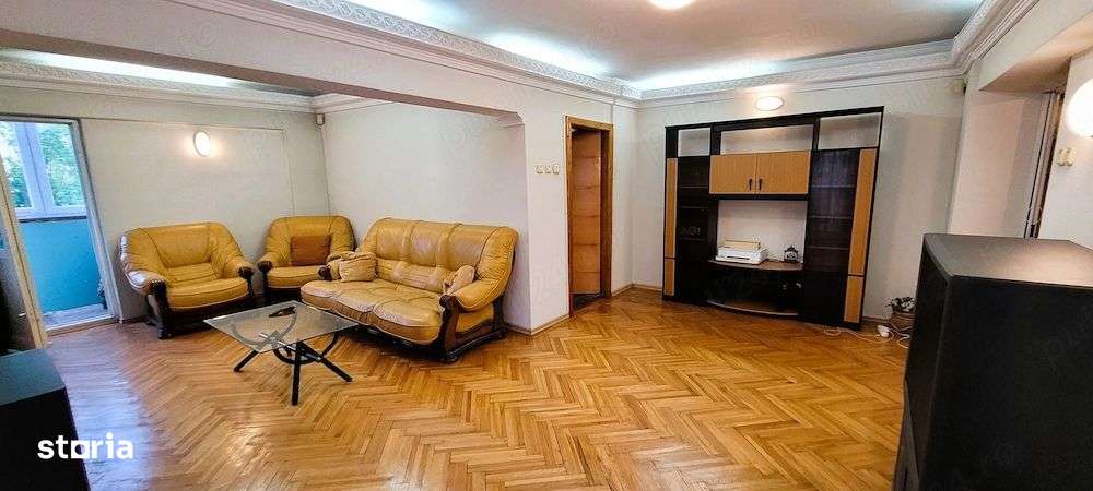 Duplex 5 camere | Metrou Pecii | 131 mp