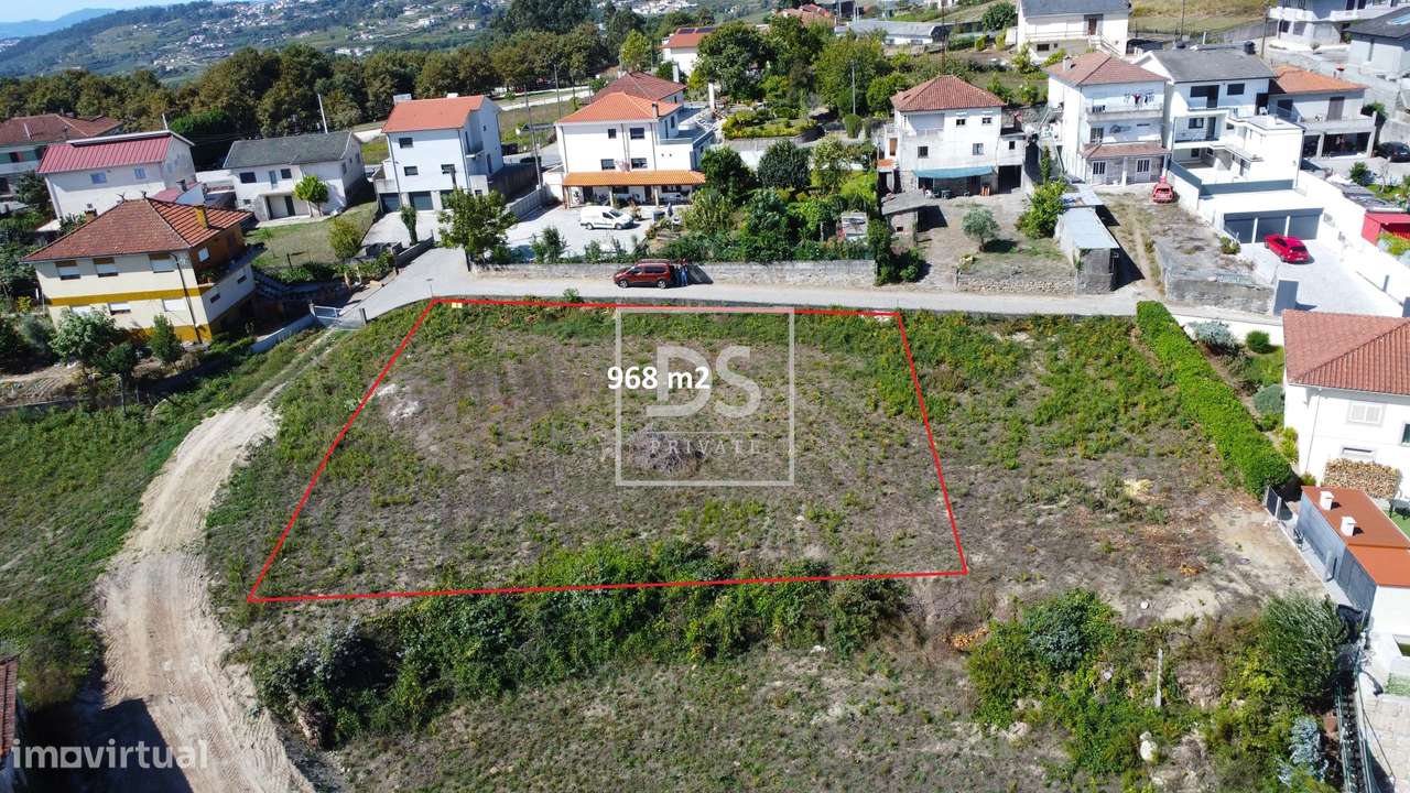 Terreno urbano com 968m2, em Freixo de Cima – Amarante-10