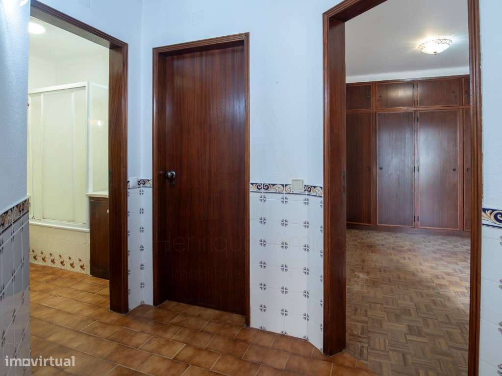 EXCLUSIVO | Apartamento T2 na 2ª Linha da Praia de Sesimbra - Excel...-15