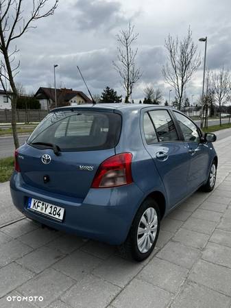 Toyota Yaris 1.3 VVT-i Sol - 7