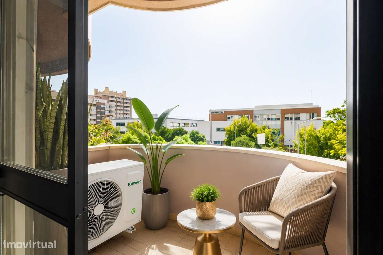 T4 com 184 m², garagem,  varandas e espaço para toda a família-22