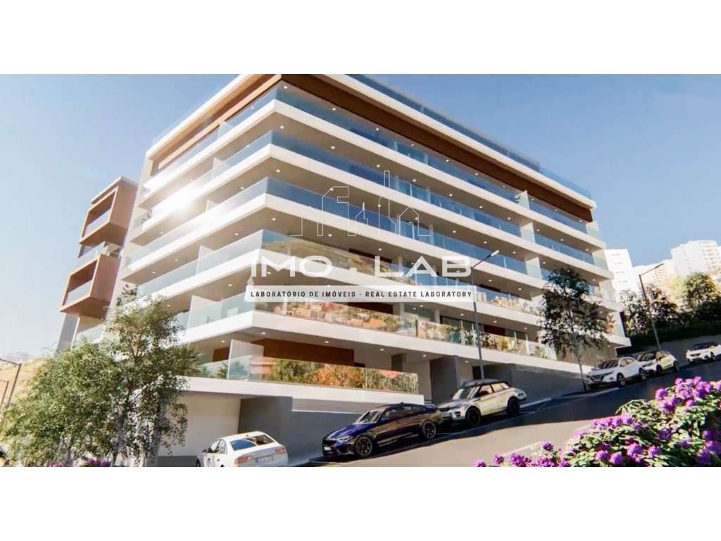 Penthouse T3 + 1 Escritório - COM PISCINA PRIVADA - AMPARO - FUNCHAL - Grande imagem: 5/17