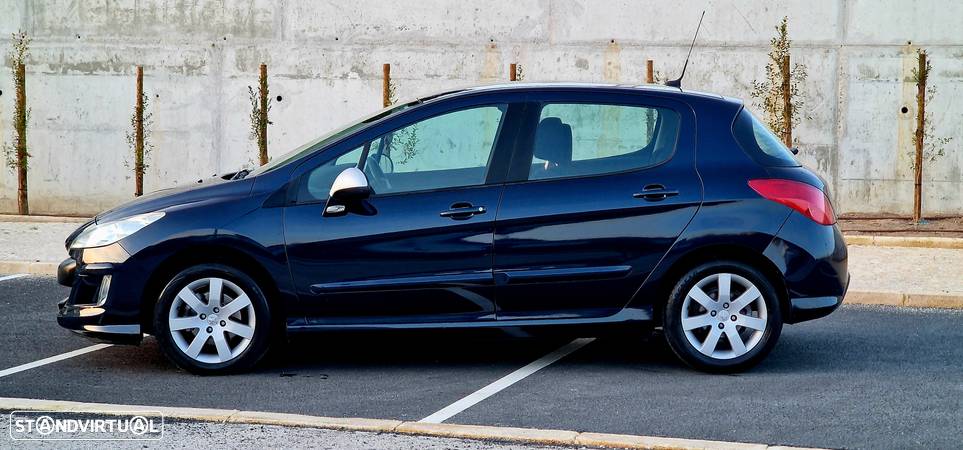 Peugeot 308 1.6 HDi Executive - 2