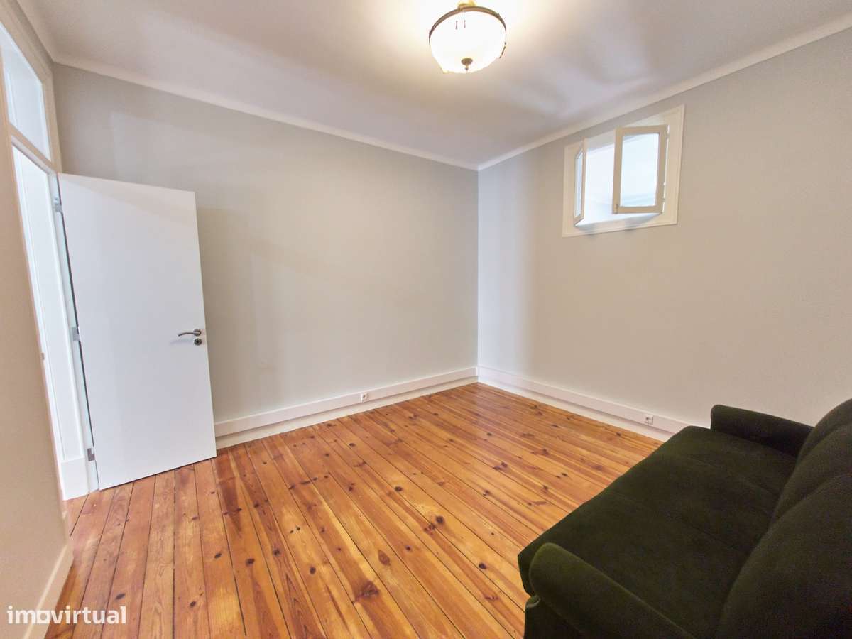 SÓ PARA ESCRITÓRIOS! T5 no Centro só para escritórios - Grande imagem: 3/20