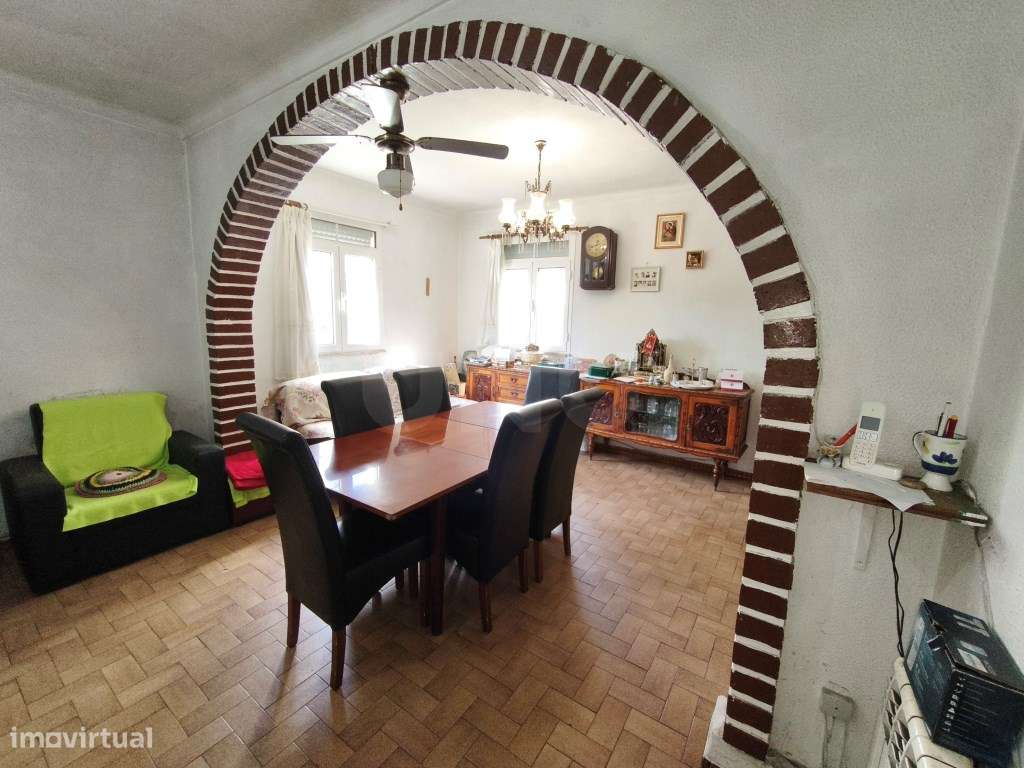 Excelente oportunidade. Moradia T4 com classificação Energética A - Grande imagem: 5/20