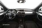 BMW X1 sDrive18d Advantage - 14