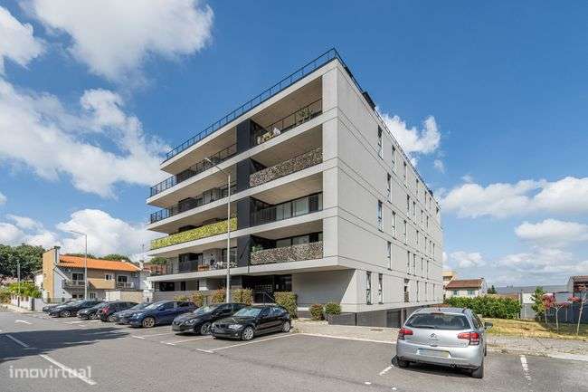 Apartamento T3 Premium em Braga – Real | Como novo, garagem dupla-21