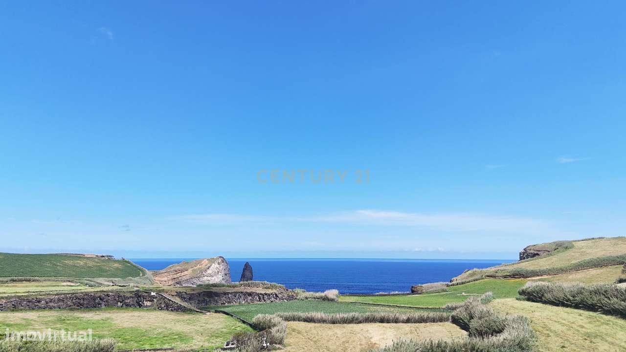 Terreno rustico na Ribeirinha, Ribeira Grande-2