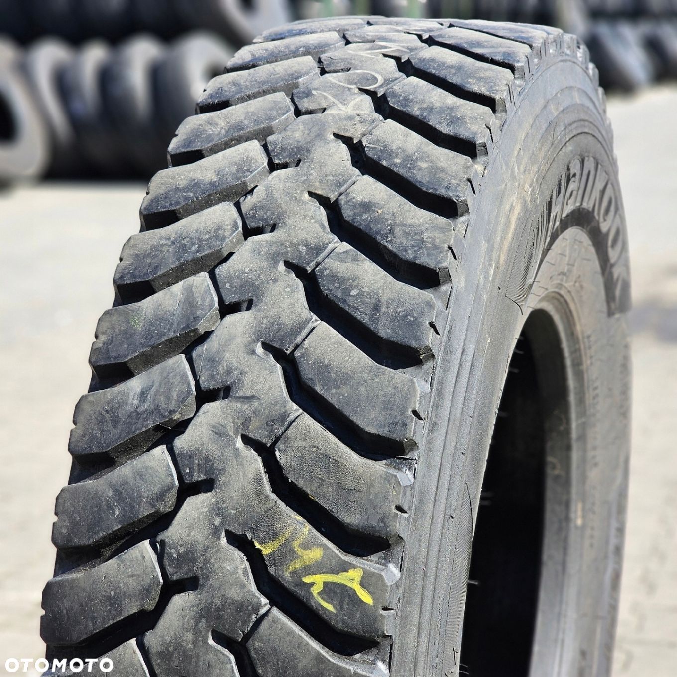 13R22,5 HANKOOK SMART WORK DM09 17mm NAPĘDOWA BUDOWLANA UŻYWANA T5298 - 1