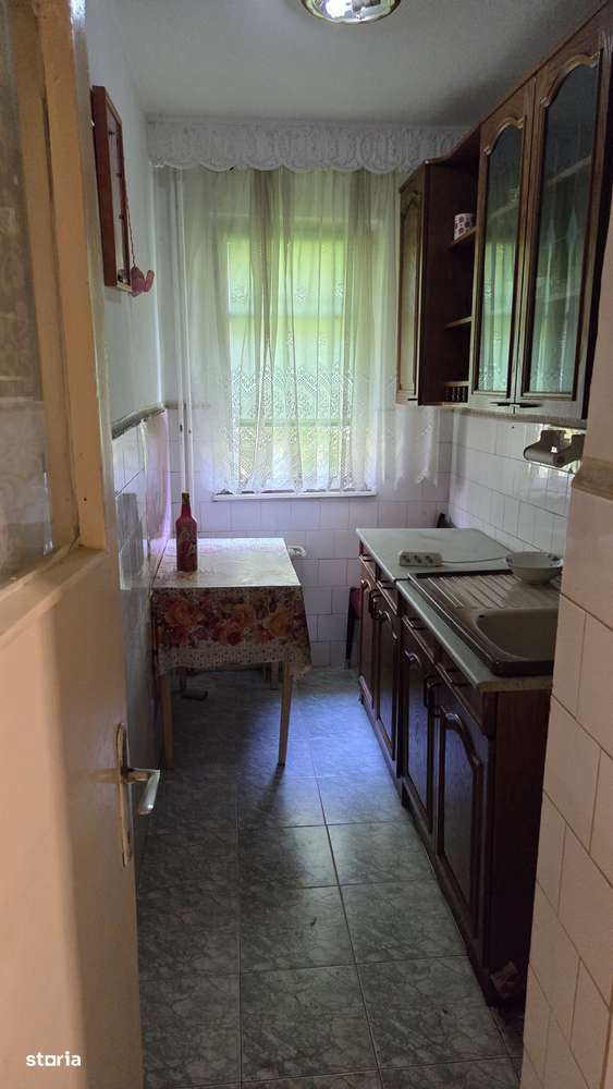 Exclusivitate.Navodari,apartament 2 camere,42 mp,etaj 2/4,pret 47000 E-7