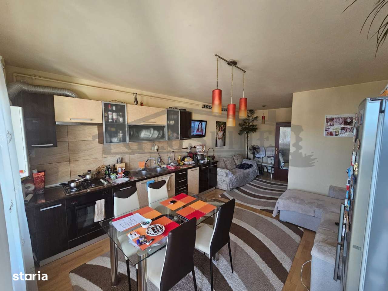 VÂNZARE Apartament 2 camere decomandate + Parcare-10