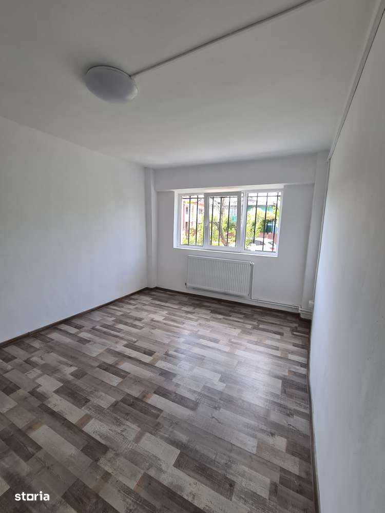 Spatiu comercial strada Siret-9