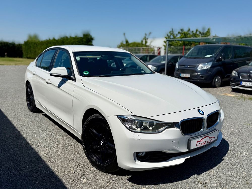 BMW 3 Series F30/F31/F34 [2011 - 2019] 318d Modern Line 2013