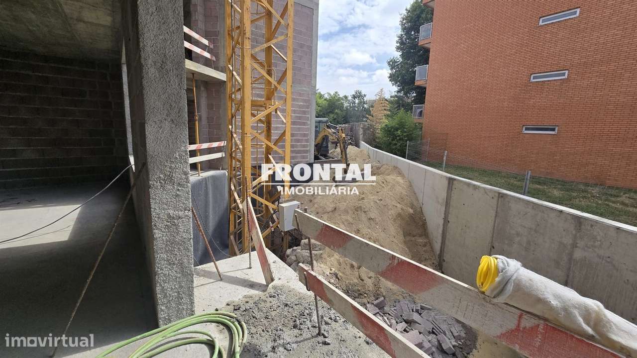 Apartamento T0 novo com garagem - Paranhos | Pingo Doce do Amial-24