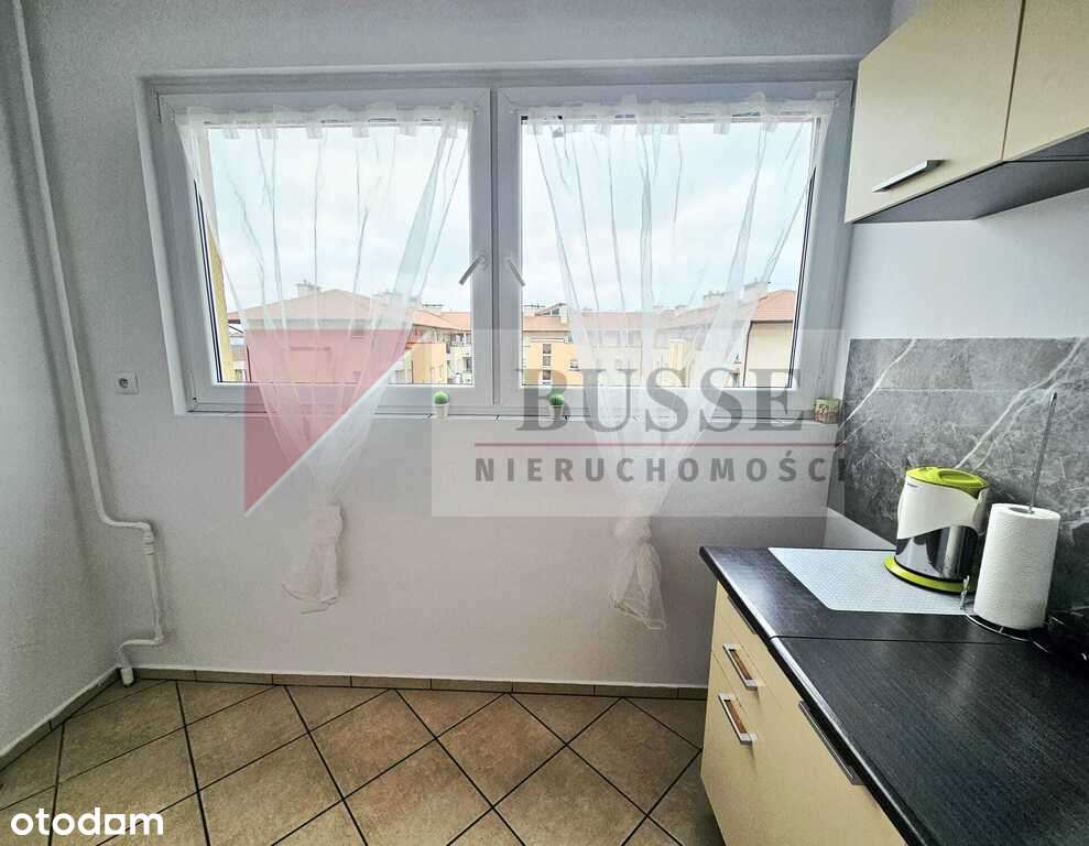 Kawalerka w samym centrum Polic!!!-6