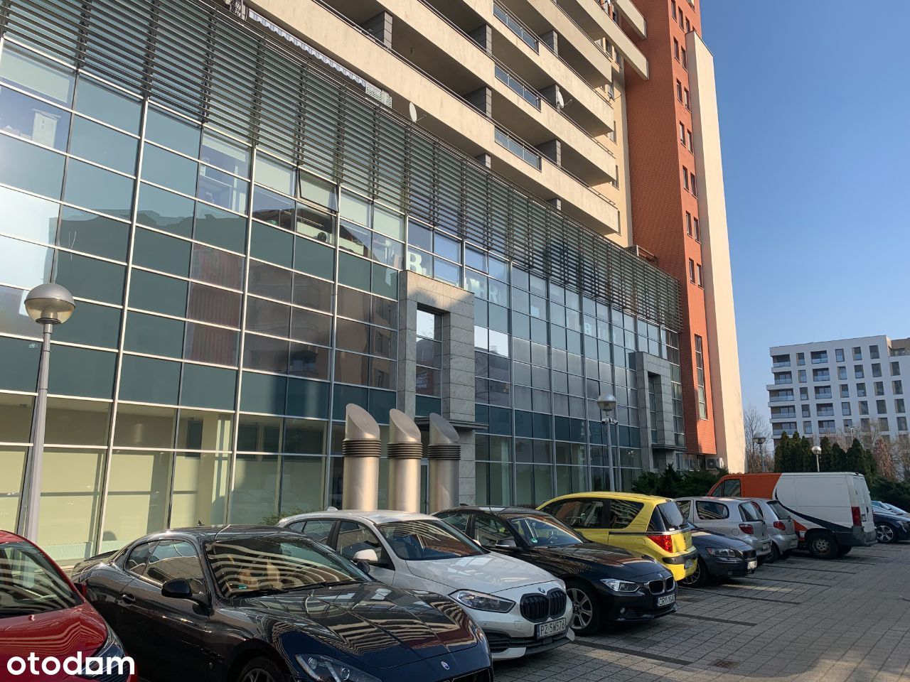 Na wynajem lokal biurowy przy Cytadeli Ataner 218m - Pełny obrazek: 1/17