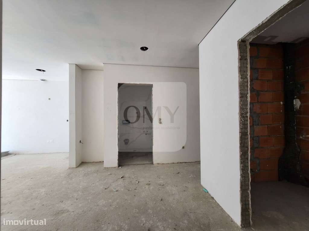 T2 com Duas Frentes Junto ao Parque Corgo em Vila Real-7