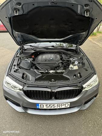 BMW Seria 5 520d Aut. - 15