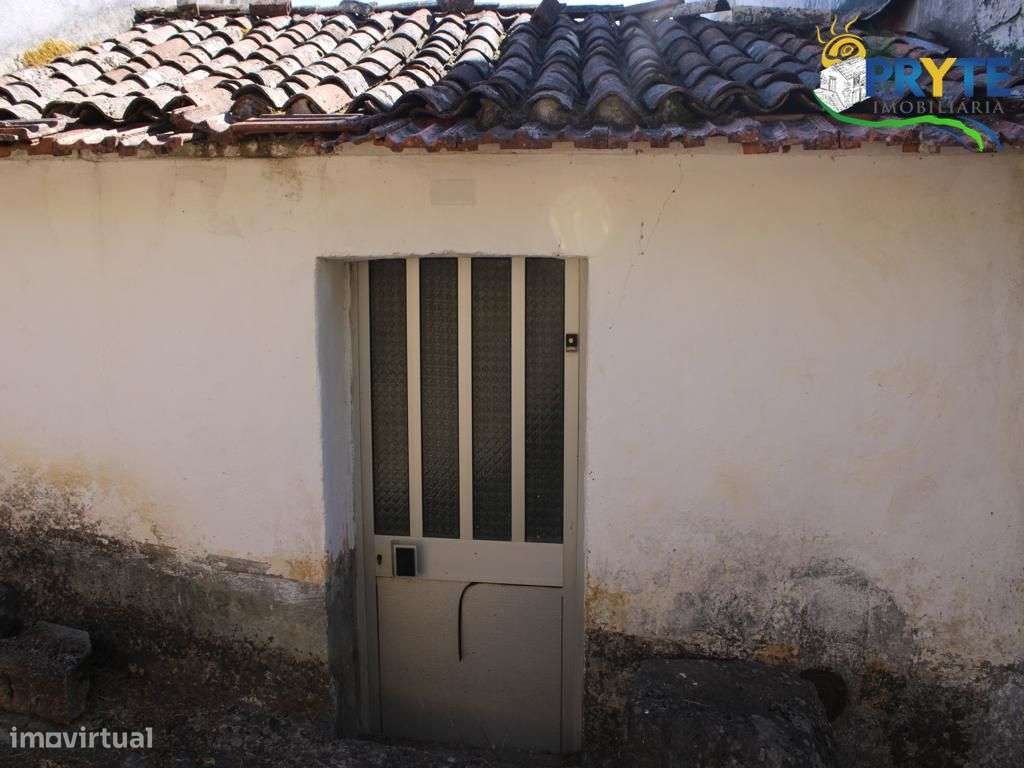 Imóvel rústico situado em Álvaro - Oleiros, para reconstruir - Grande imagem: 3/60