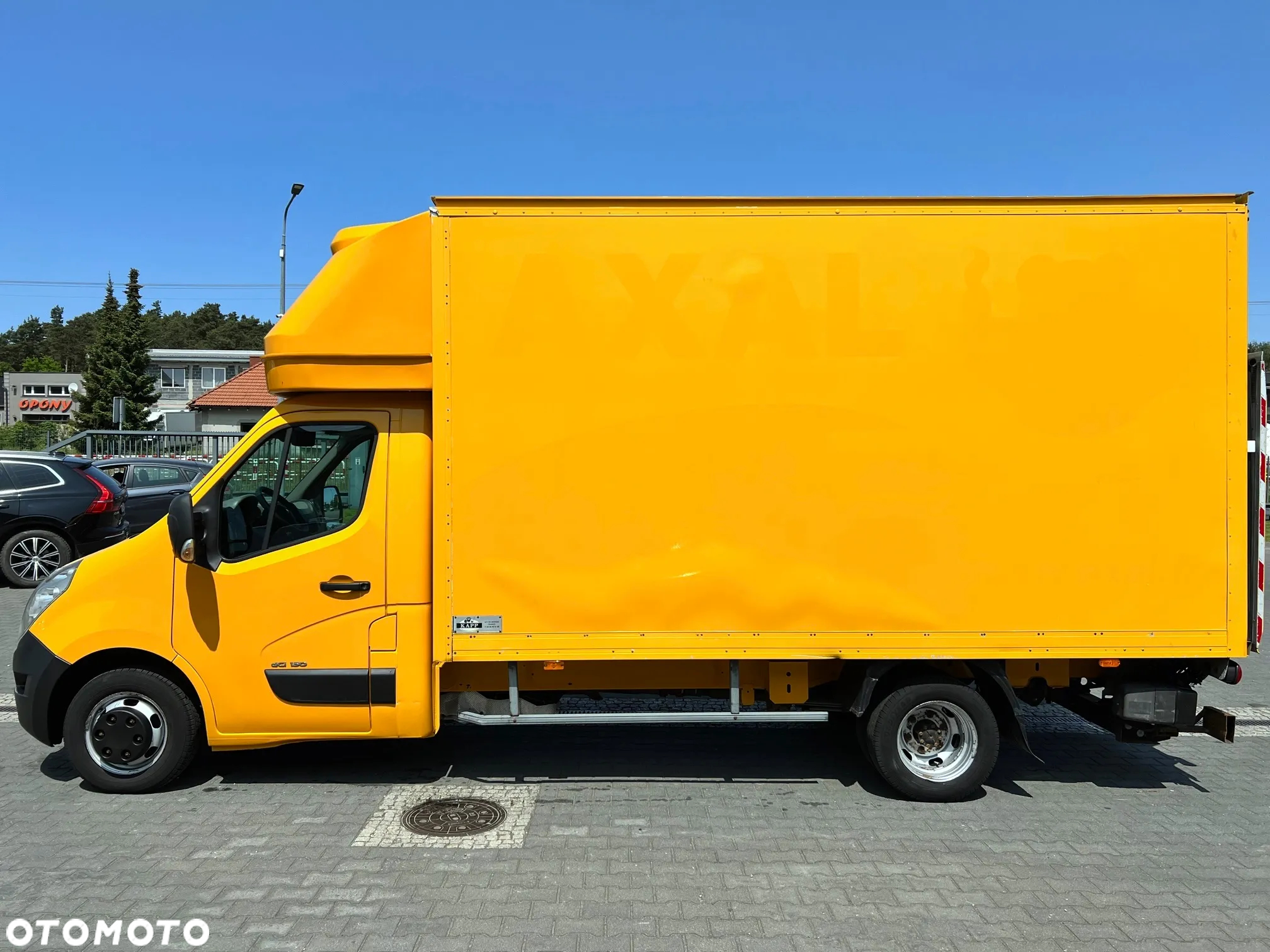 Renault Master 150 DCI Kontener + Winda 750 kg Bliźniaki - 2