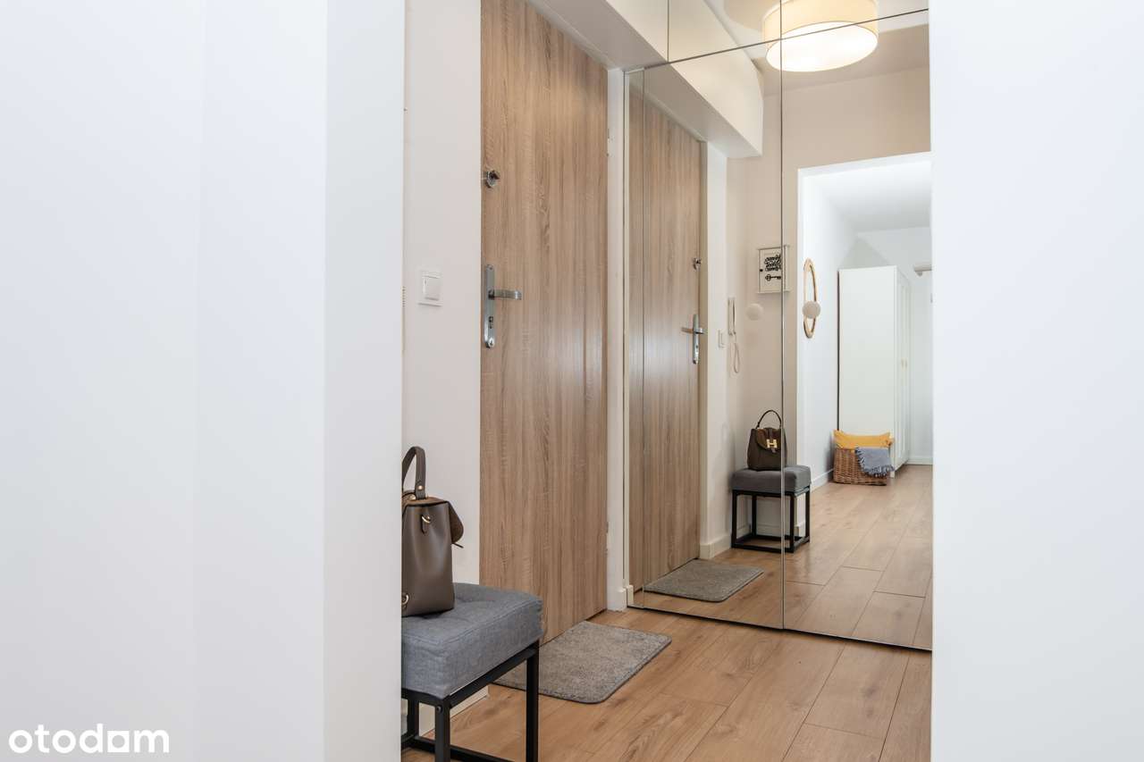 Komfortowa kawalerka na Winogradach z winda-5