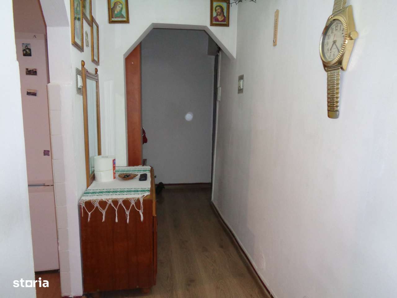 Apartament 2 camere confort 1 CONFECTII etaj 3 ,baie cu geam-12