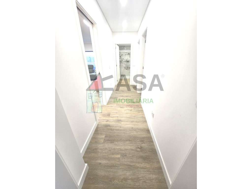 Empreendimento novo com piscina T2 e T3 disponíveis-13