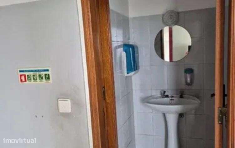 Loja para arrendar em Mem Martins / Ouressa - Sintra - Grande imagem: 5/6