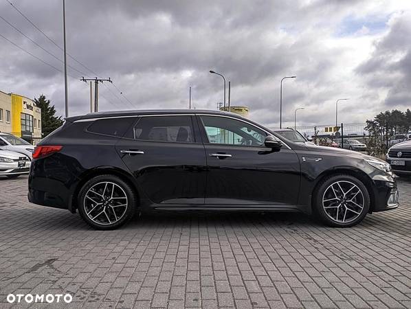 Kia Optima - 29