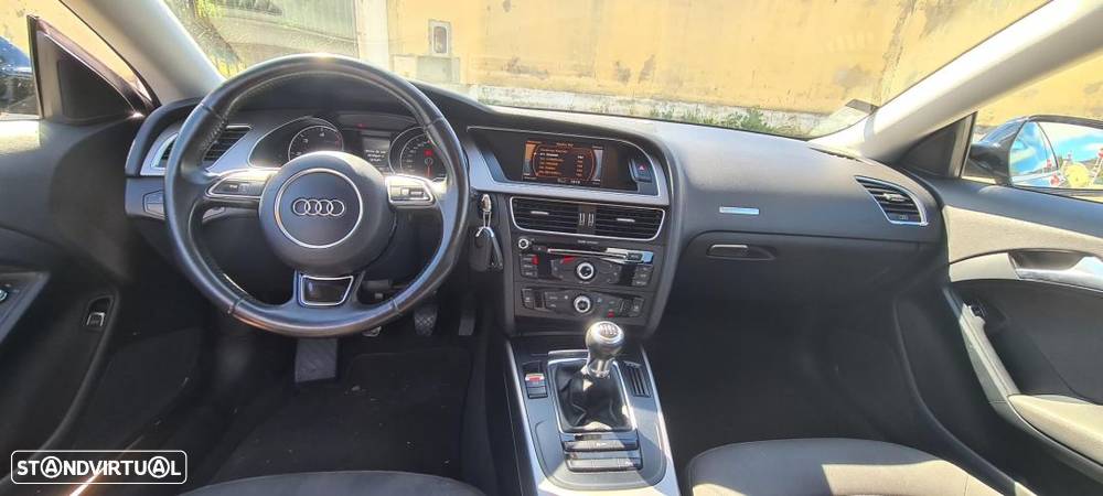 Audi A5 2.0 TDI Business Line Advance - 8