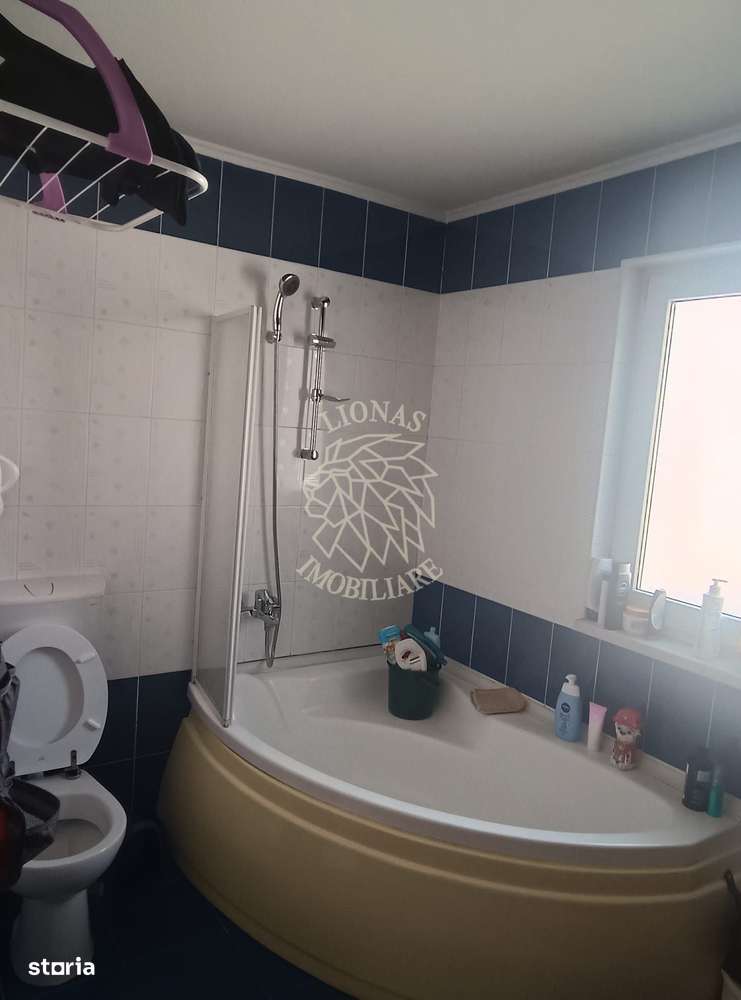 Casa 114 mp cu Sistem Fotovoltaic-terasa-curte amenajata-Eroilor - Imagine principală: 5/8