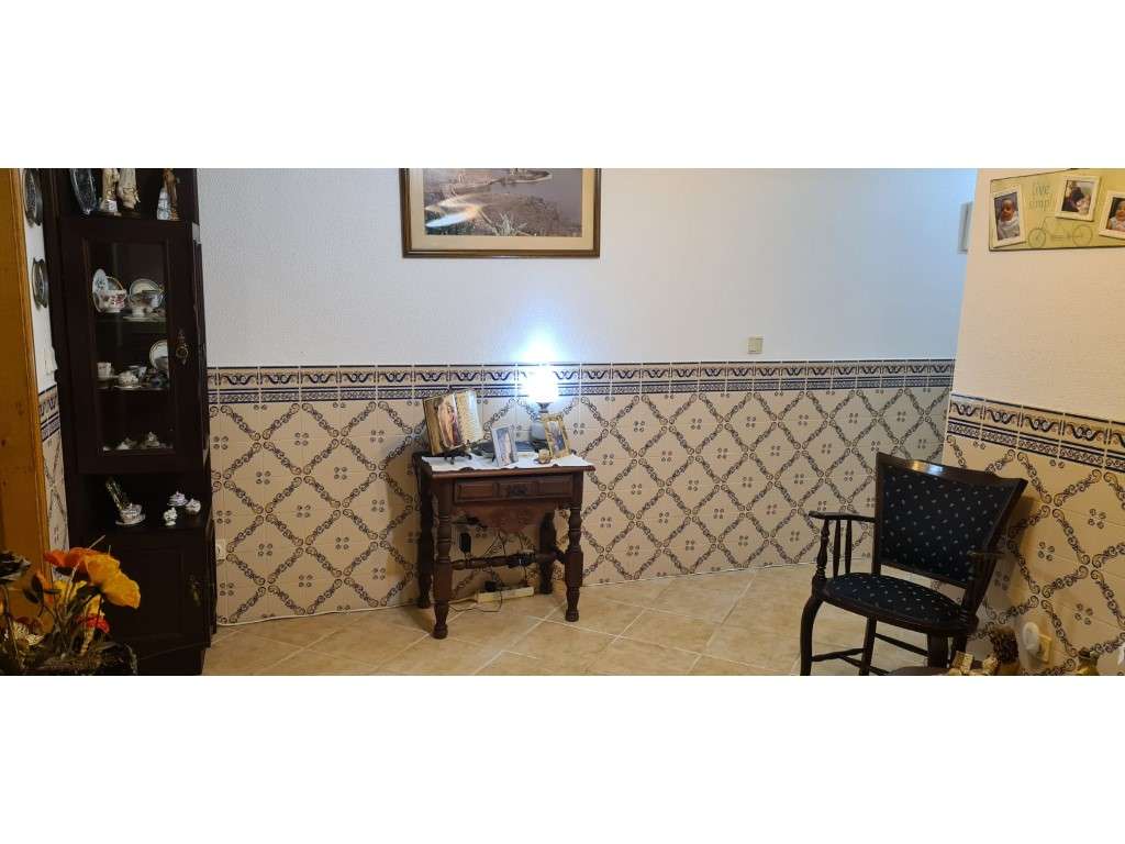 Apartamento T1+1-5