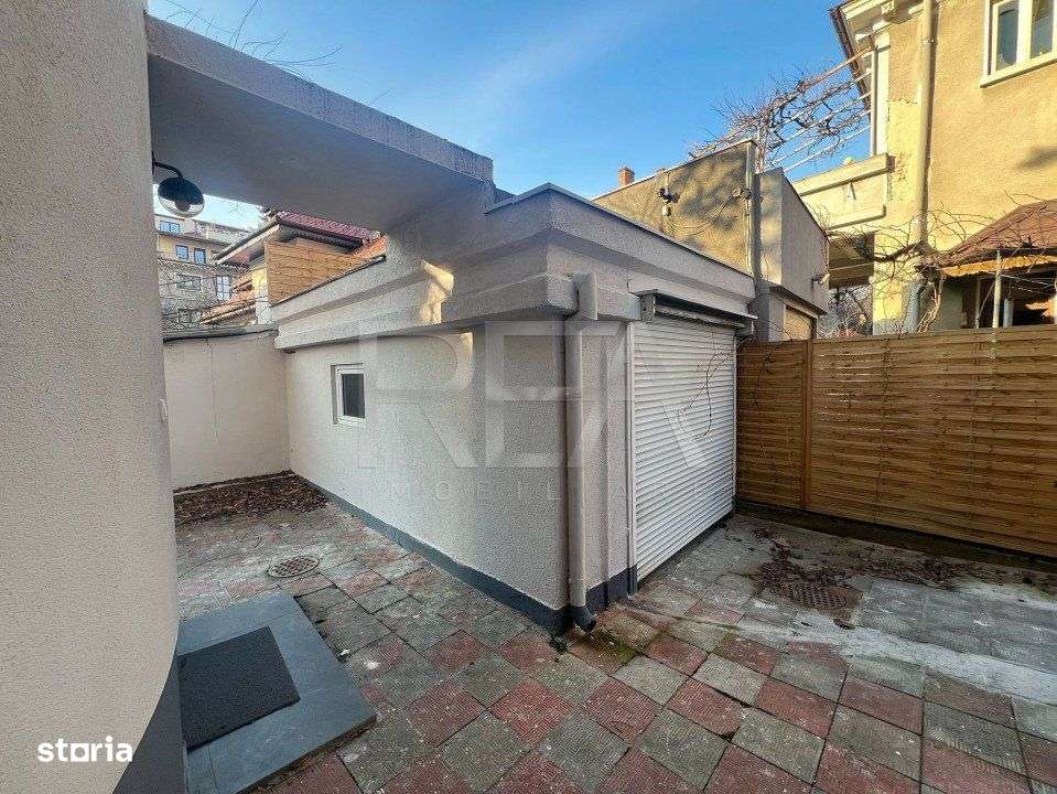 Vila cu pozitie perfecta langa statuia Aviatorilor - Imagine principală: 5/18