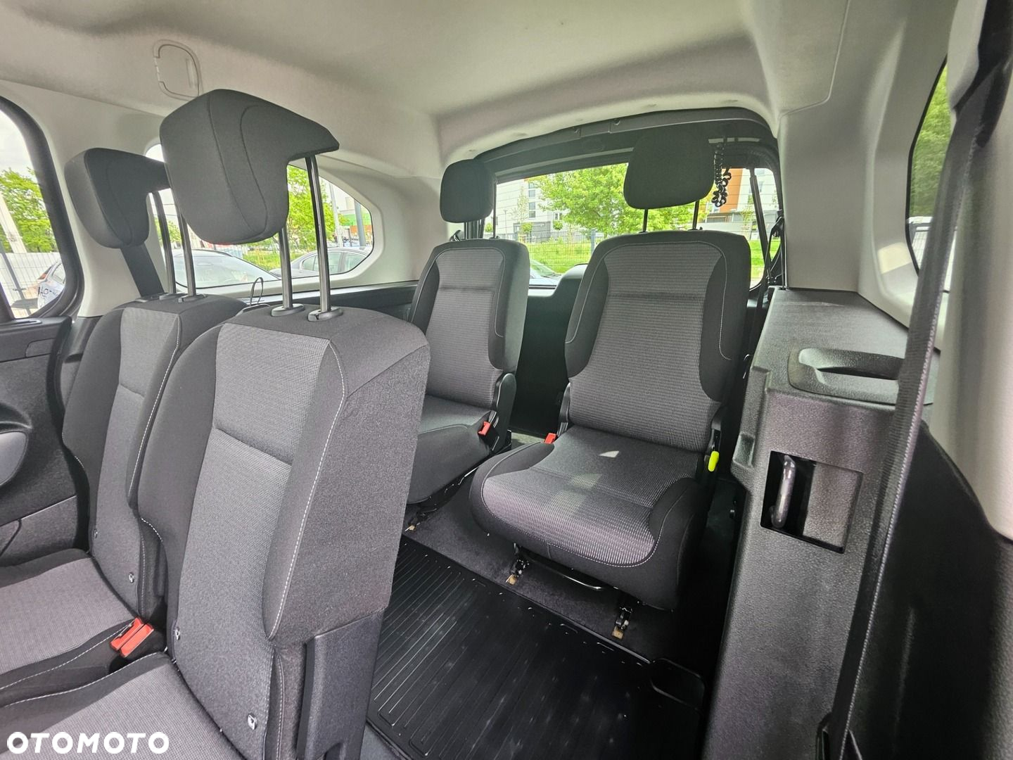 Toyota Proace City Verso 1.5 D-4D Family - 13