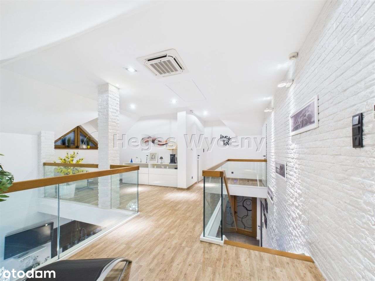 Nowoczesny dom, wysoki standard-17