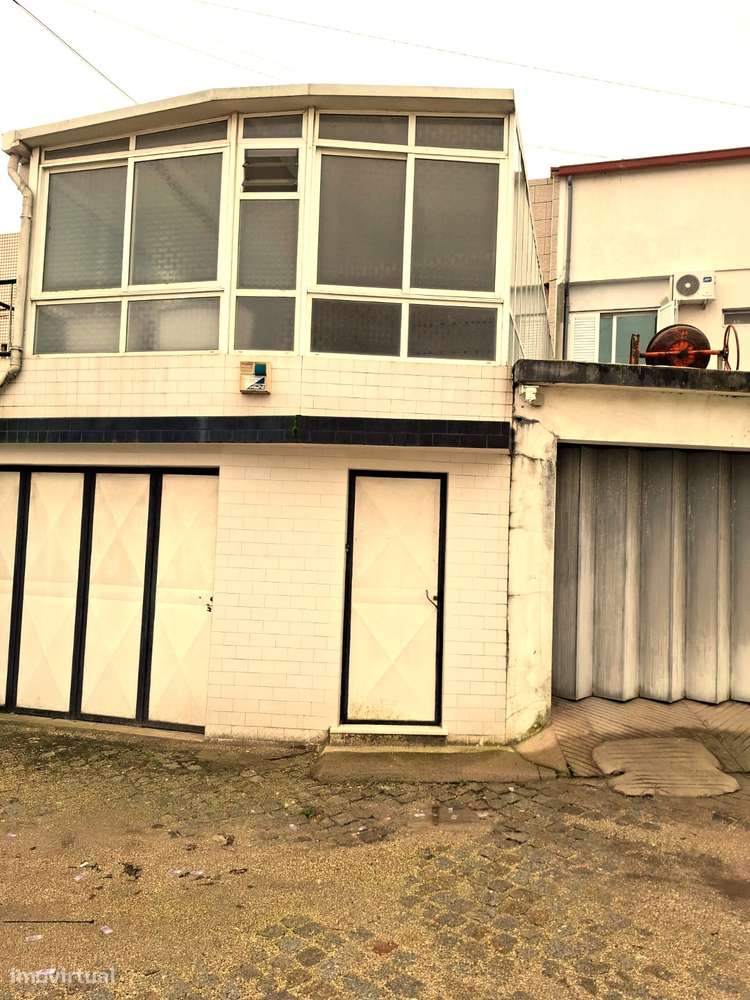 Moradia T2 c/ Terraço de 40m² e Garagem – Rio Tinto (Areosa)-8