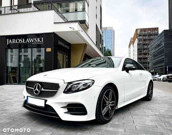 Mercedes-Benz Klasa E 300 Coupe 9G-TRONIC - 3