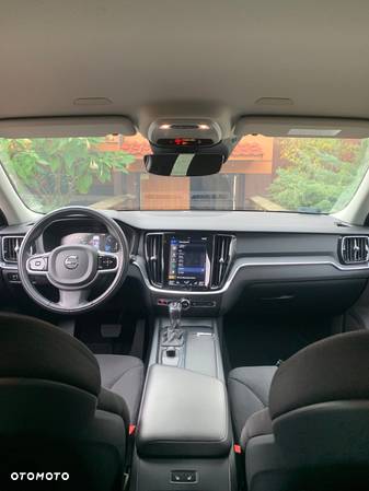 Volvo V60 D3 Momentum - 9