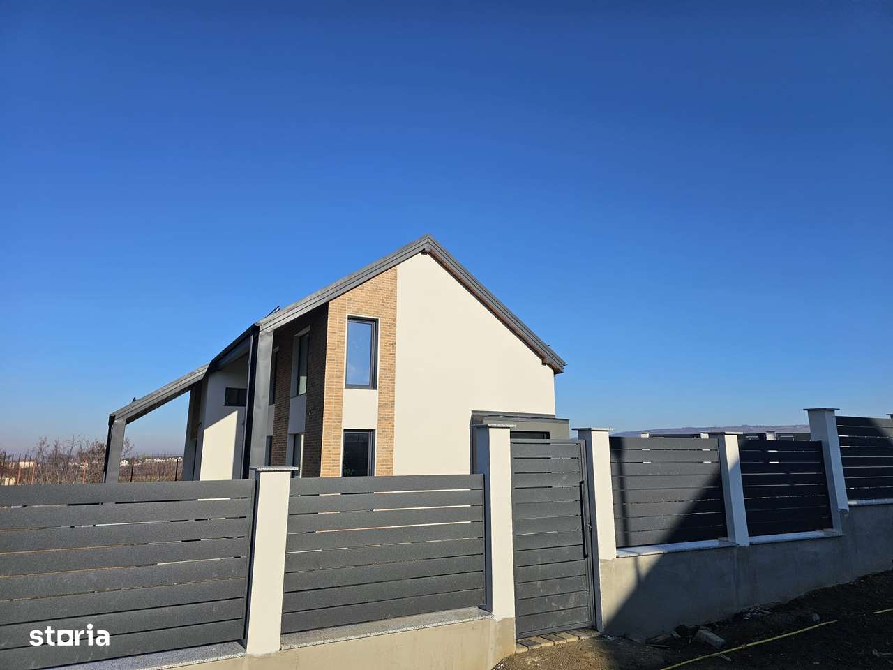 Casa Bucium-Visan, cartier privat,priveliste deosebita , 700 mp teren-8