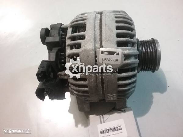 Alternador PEUGEOT PARTNER 1.6 HDi REF. 9HX 2008 - 2014 Usado - 1