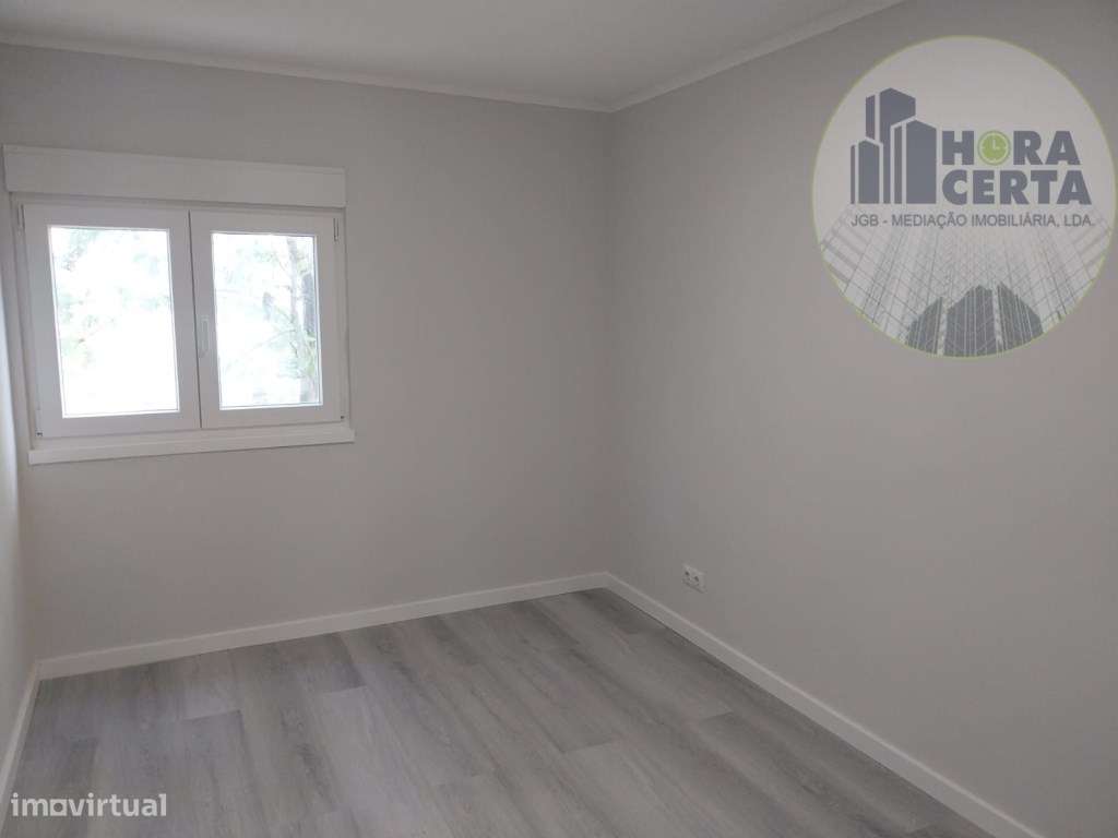 Apartamento T3 Laranjeiro!-13